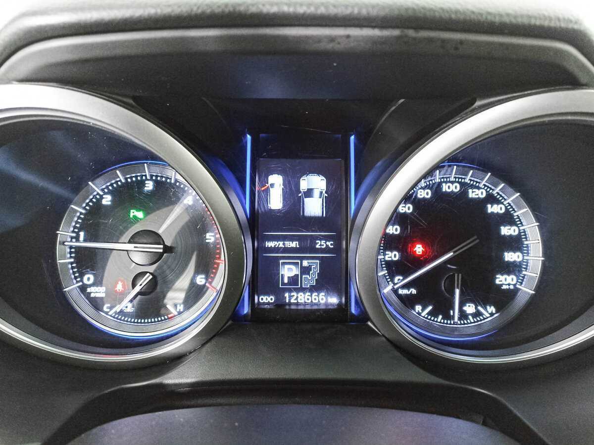 Toyota Land Cruiser Prado 2017 года с пробегом. Фото: #12