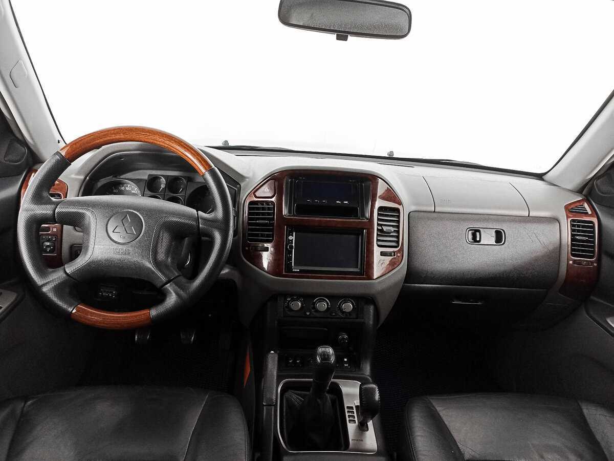 Mitsubishi Pajero 2005 года с пробегом. Фото: #7