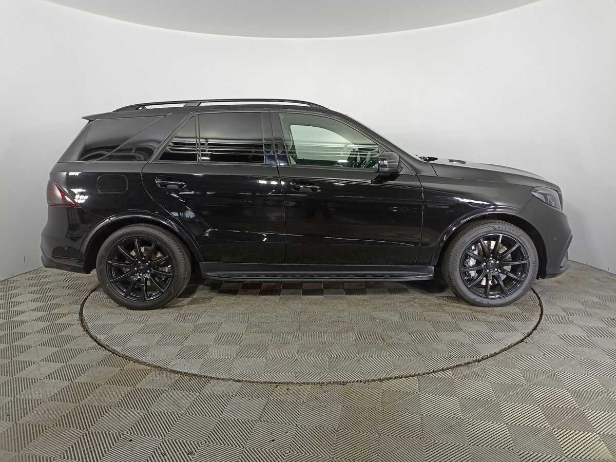 Mercedes-Benz GLE AMG 2017 года с пробегом. Фото: #3