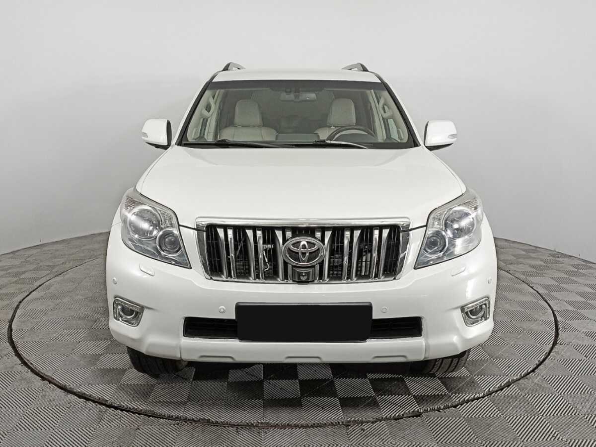 Toyota Land Cruiser Prado 2013 года с пробегом. Фото: #1