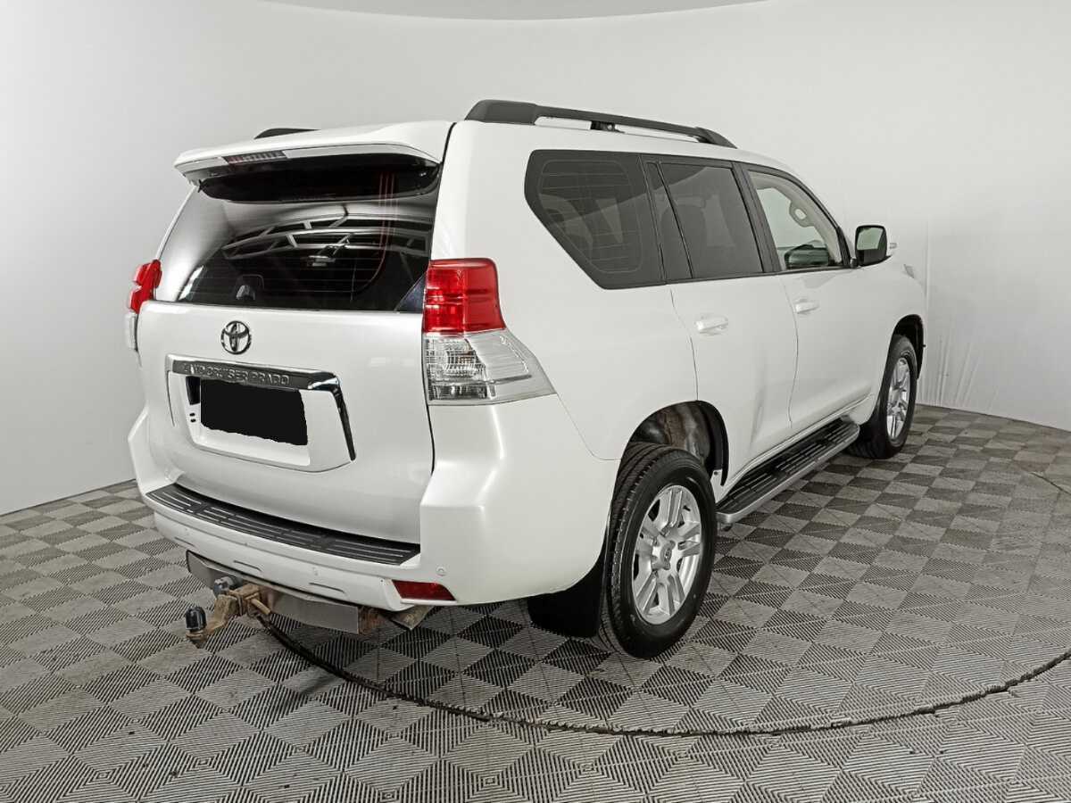 Toyota Land Cruiser Prado 2013 года с пробегом. Фото: #3