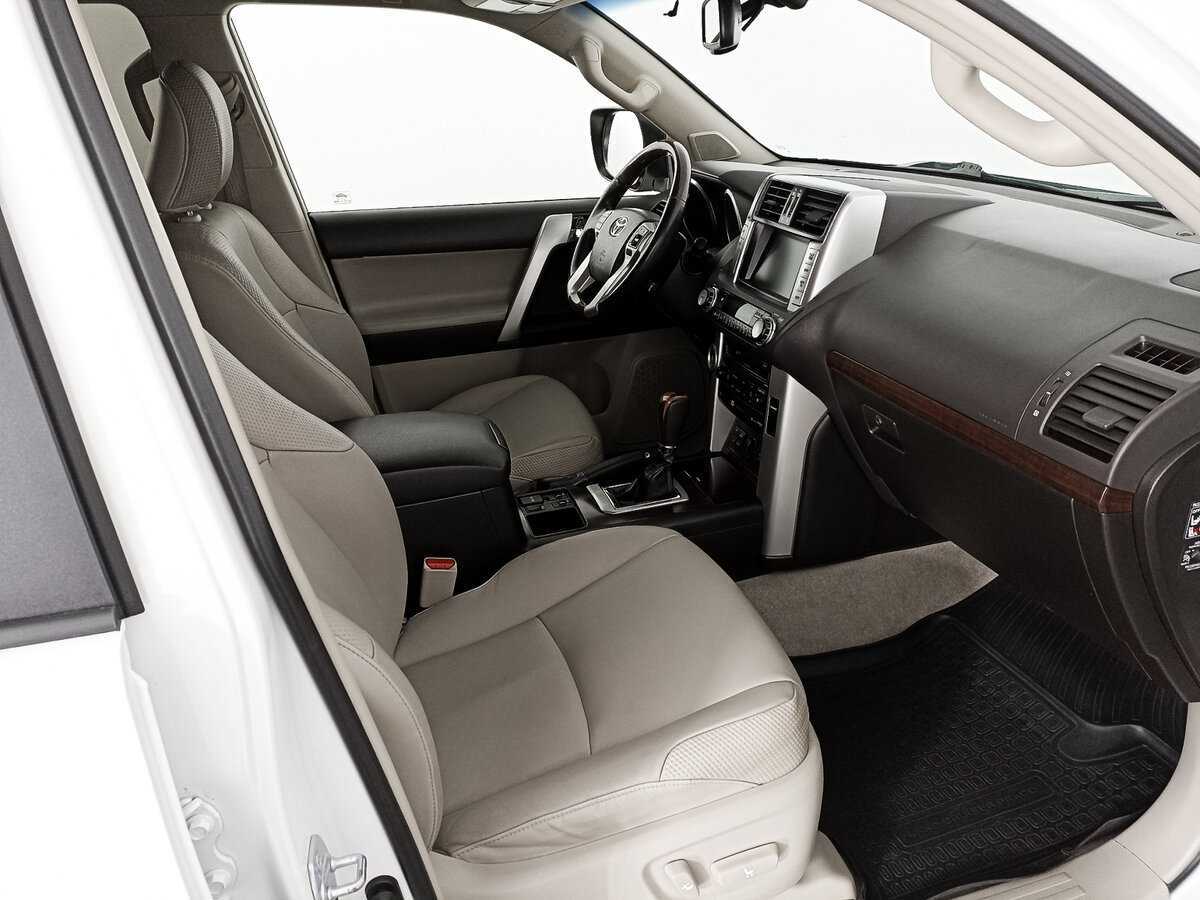 Toyota Land Cruiser Prado 2013 года с пробегом. Фото: #6