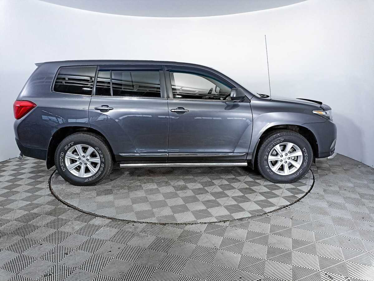 Toyota Highlander 2011 года с пробегом. Фото: #3