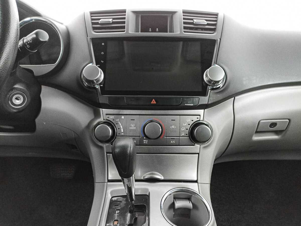 Toyota Highlander 2011 года с пробегом. Фото: #12