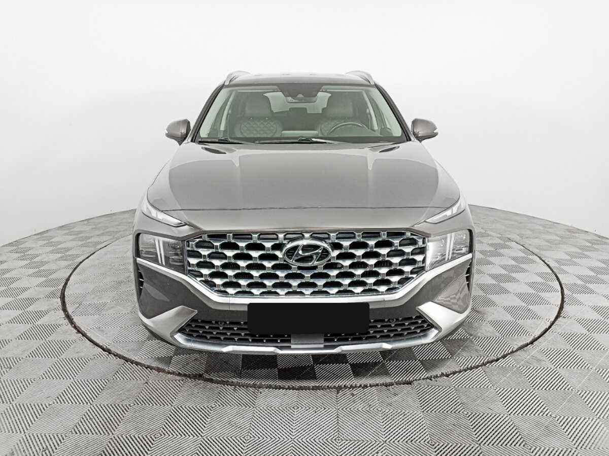 Hyundai Santa Fe 2021 года с пробегом. Фото: #1