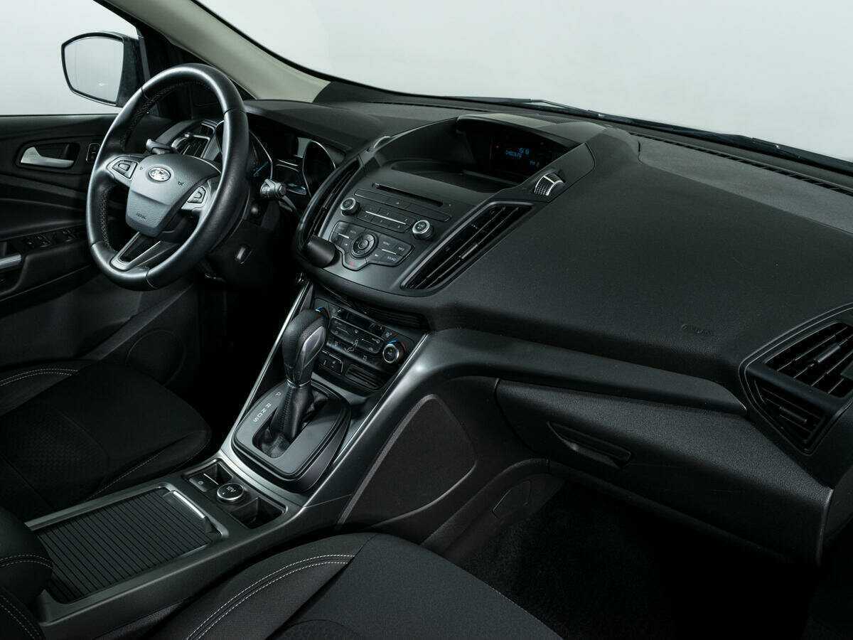 Б/У Форд Куга 2018 года. Фото: #6