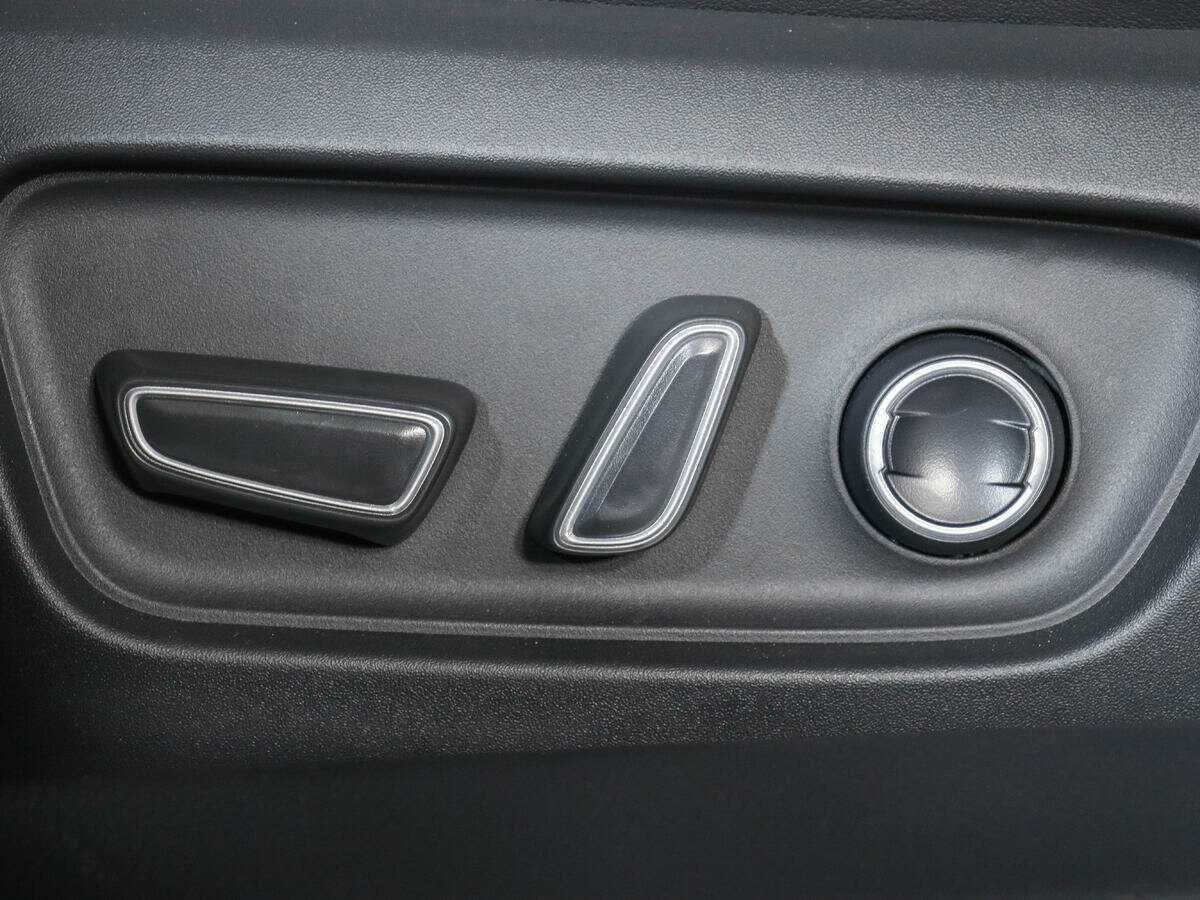 Toyota Camry 2024 года с пробегом. Фото: #14