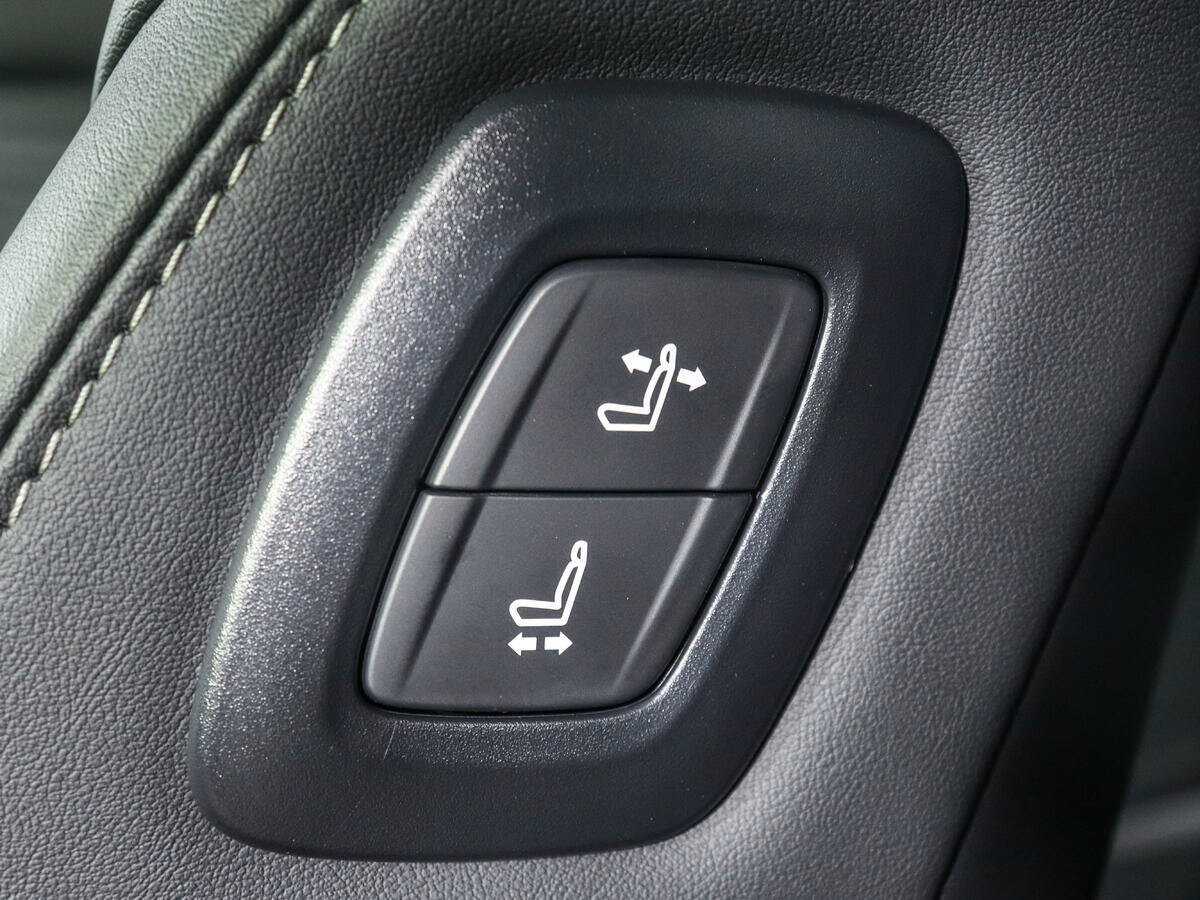 Toyota Camry 2024 года с пробегом. Фото: #16