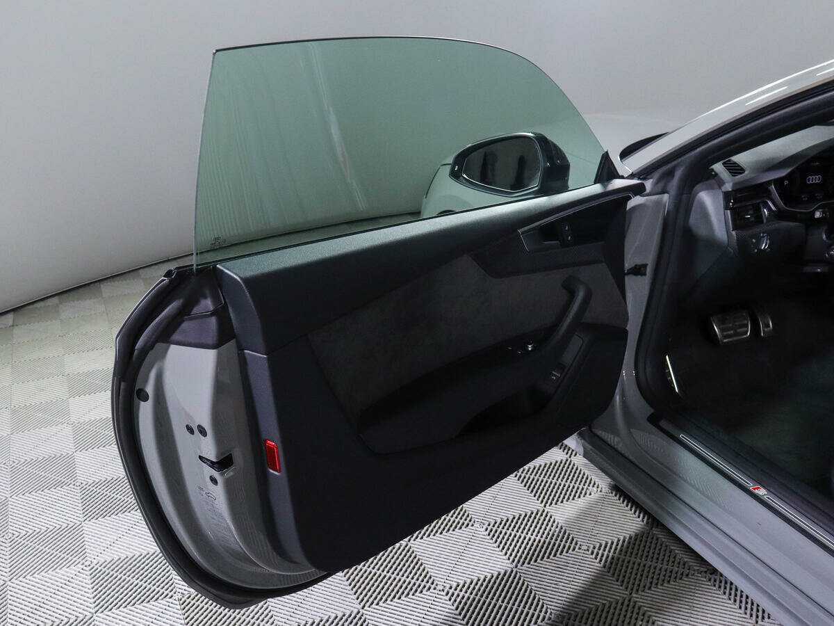 Audi A5 2021 года с пробегом. Фото: #22