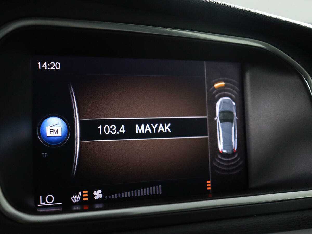 Volvo V40 Cross Country 2019 года с пробегом. Фото: #11