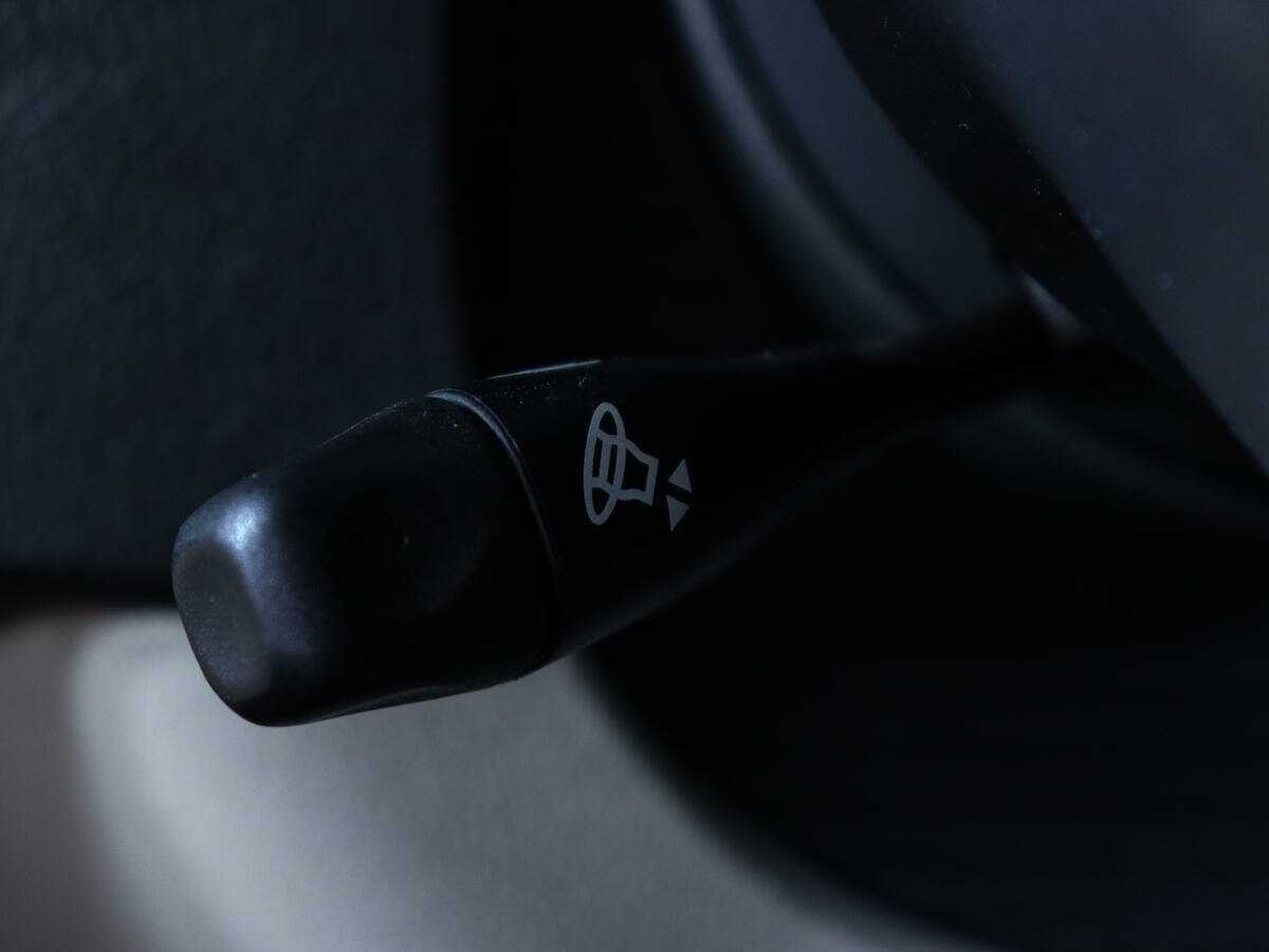 Chrysler 300C 2006 года с пробегом. Фото: #14