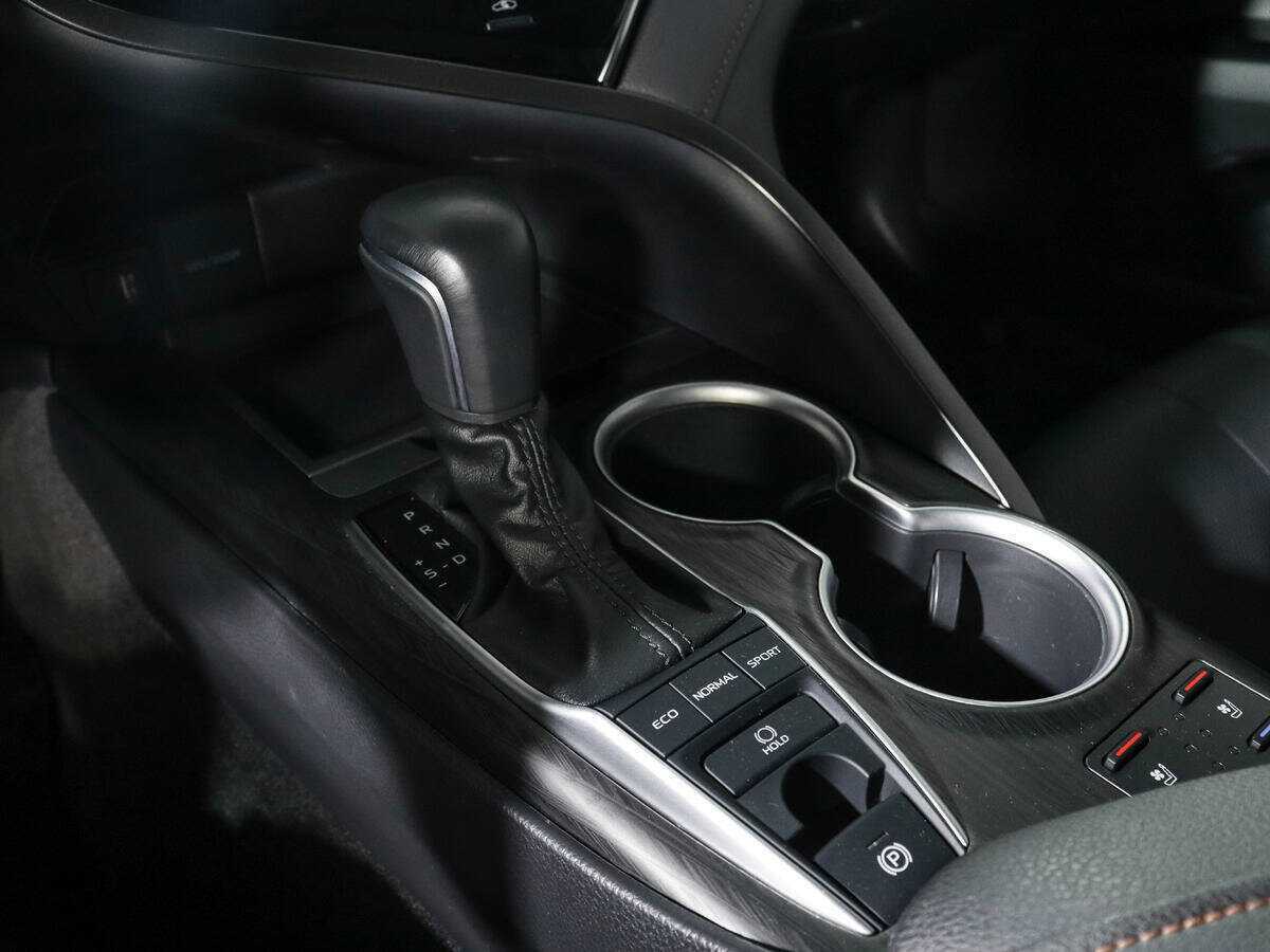Toyota Camry 2023 года с пробегом. Фото: #17