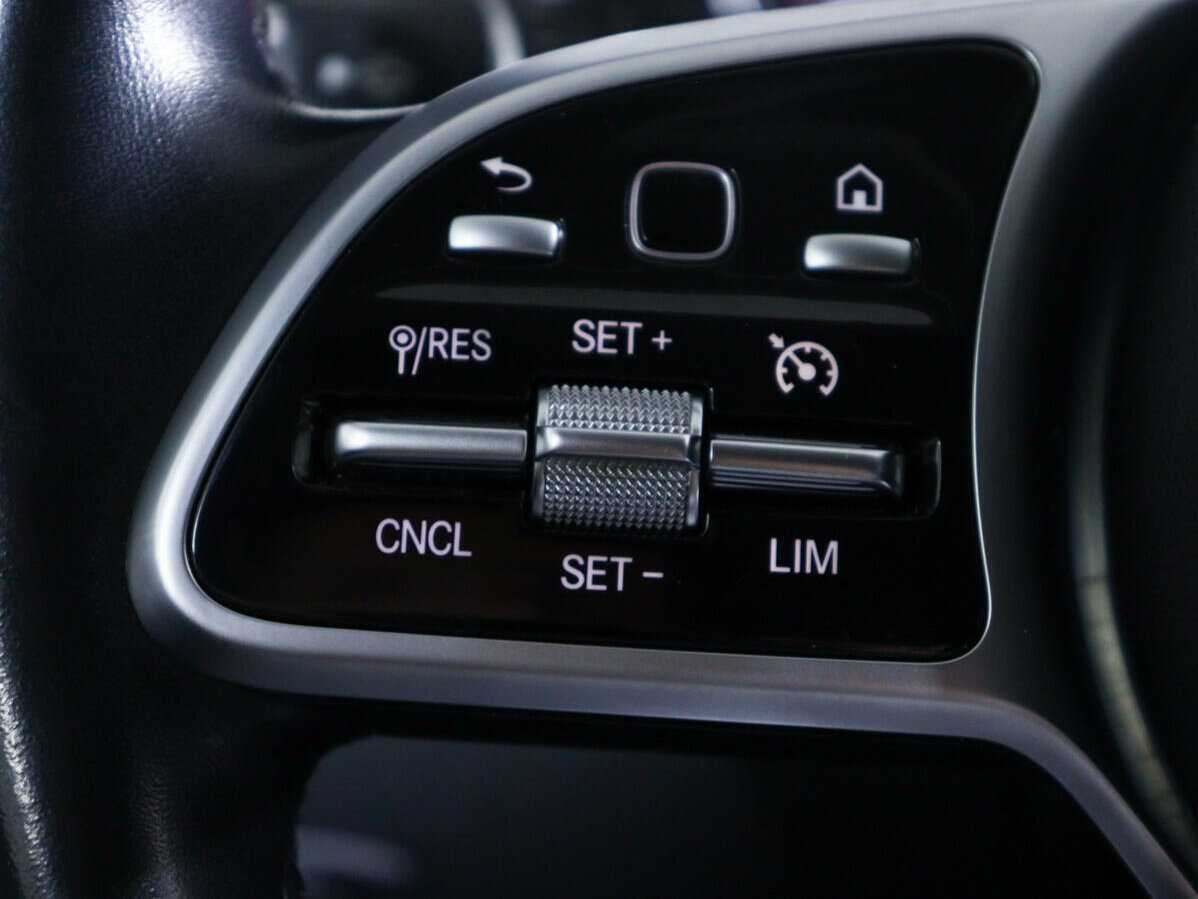 Mercedes-Benz E-Класс 2020 года с пробегом. Фото: #13