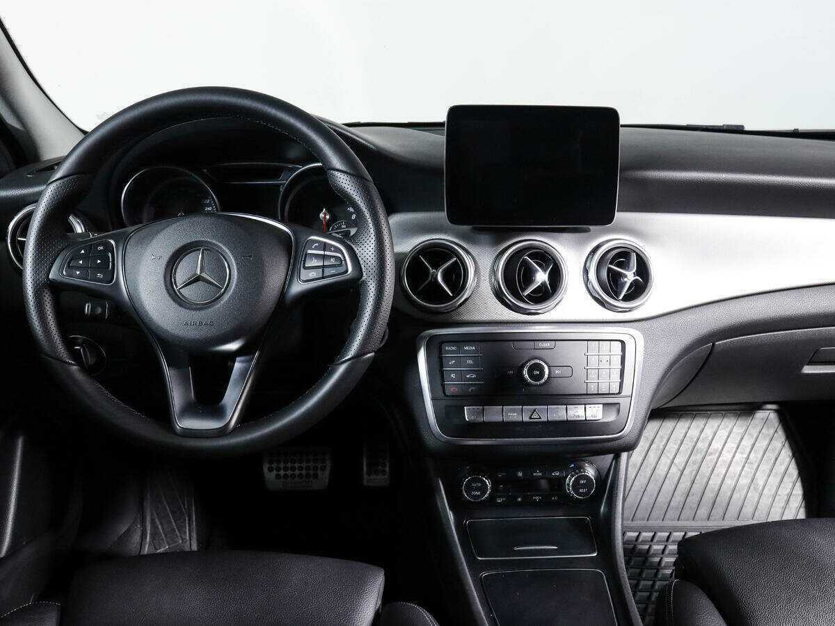 Mercedes-Benz GLA 2017 года с пробегом. Фото: #11