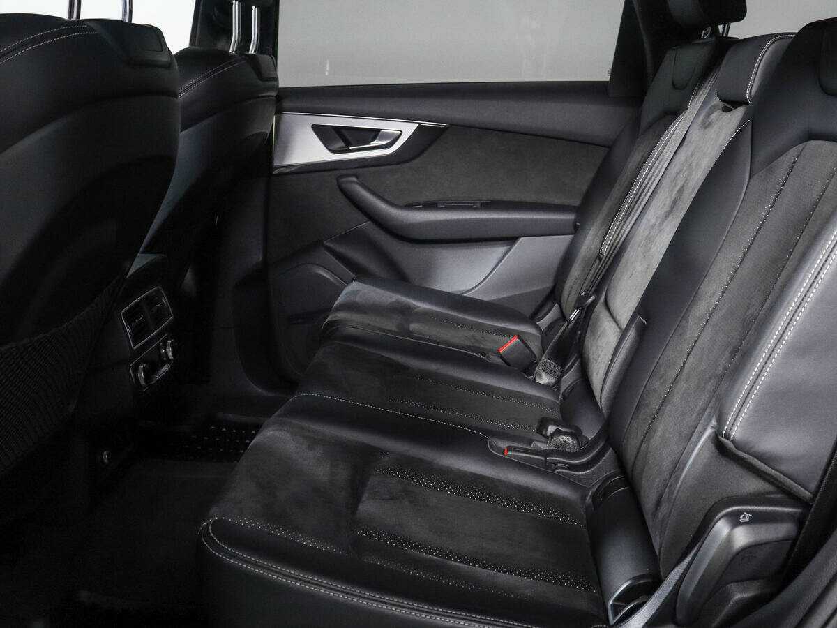 Audi Q7 2018 года с пробегом. Фото: #8