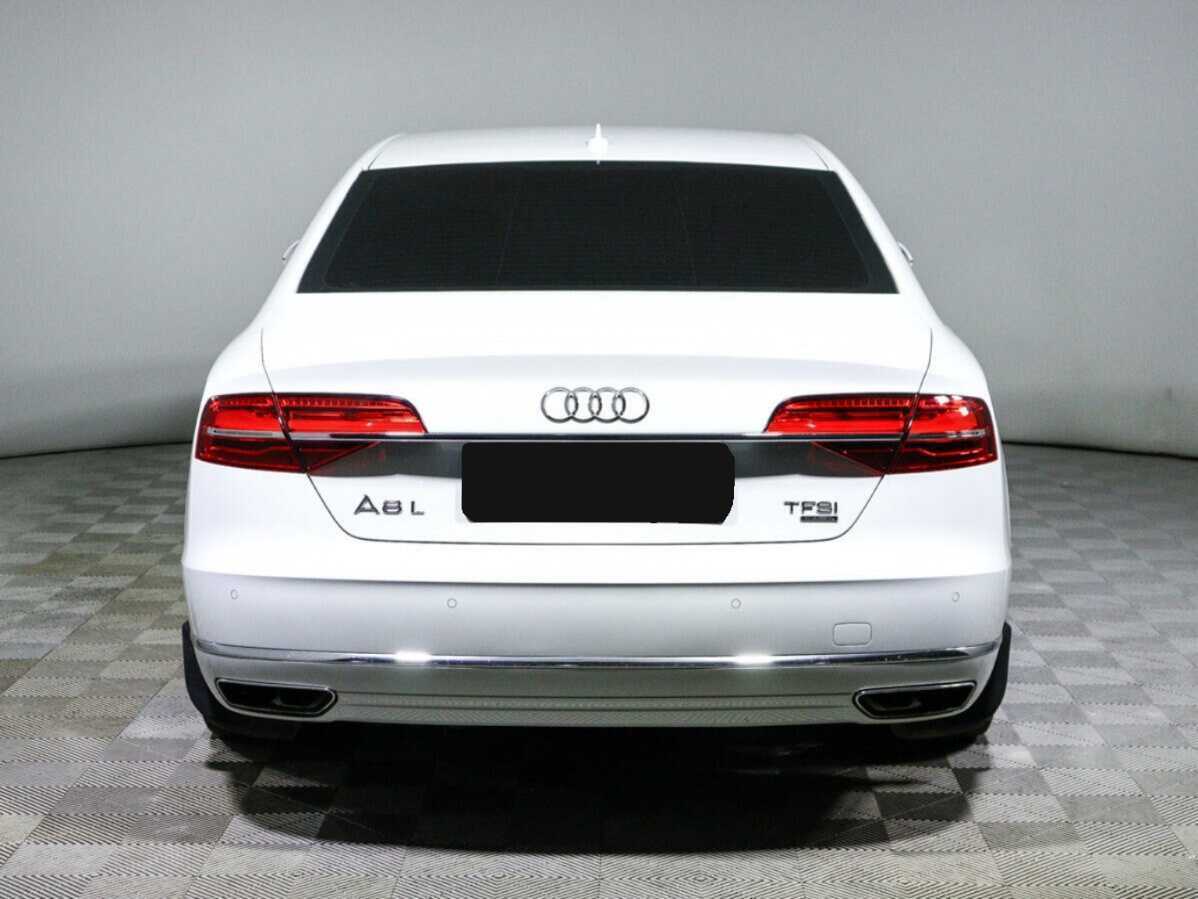 Audi A8 2015 года с пробегом. Фото: #4
