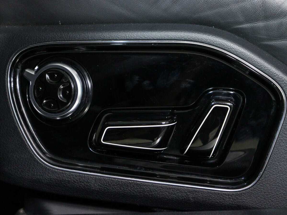 Audi A8 2015 года с пробегом. Фото: #13