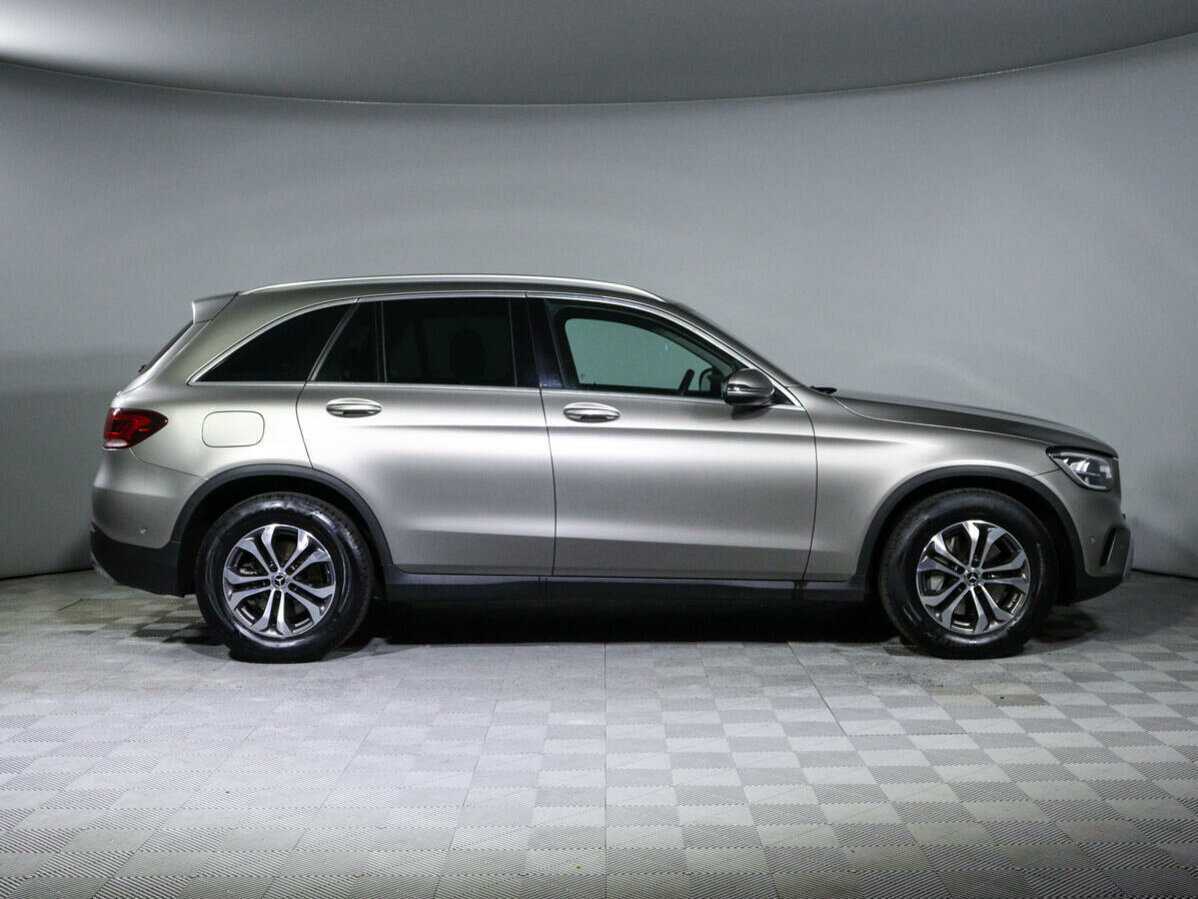 Mercedes-Benz GLC 2019 года с пробегом. Фото: #3