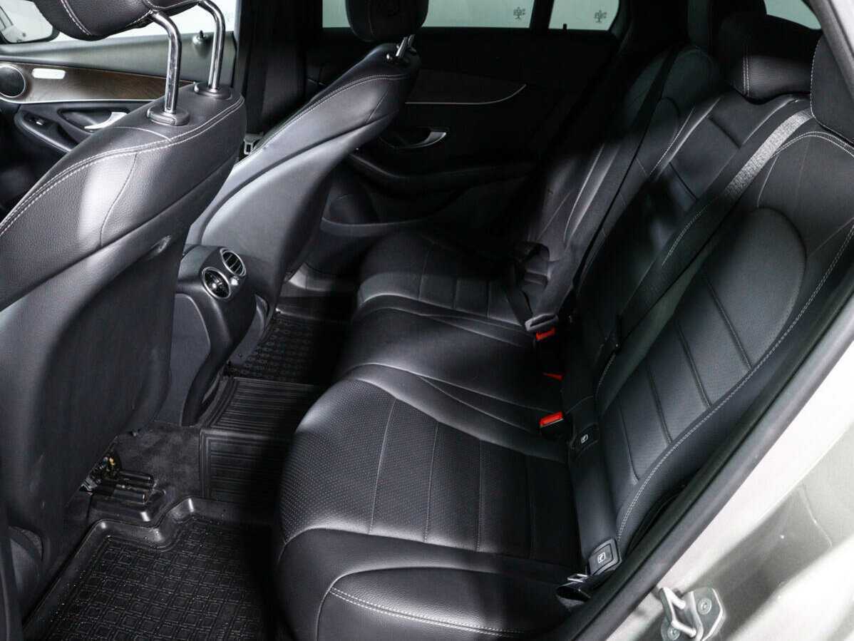 Mercedes-Benz GLC 2019 года с пробегом. Фото: #9