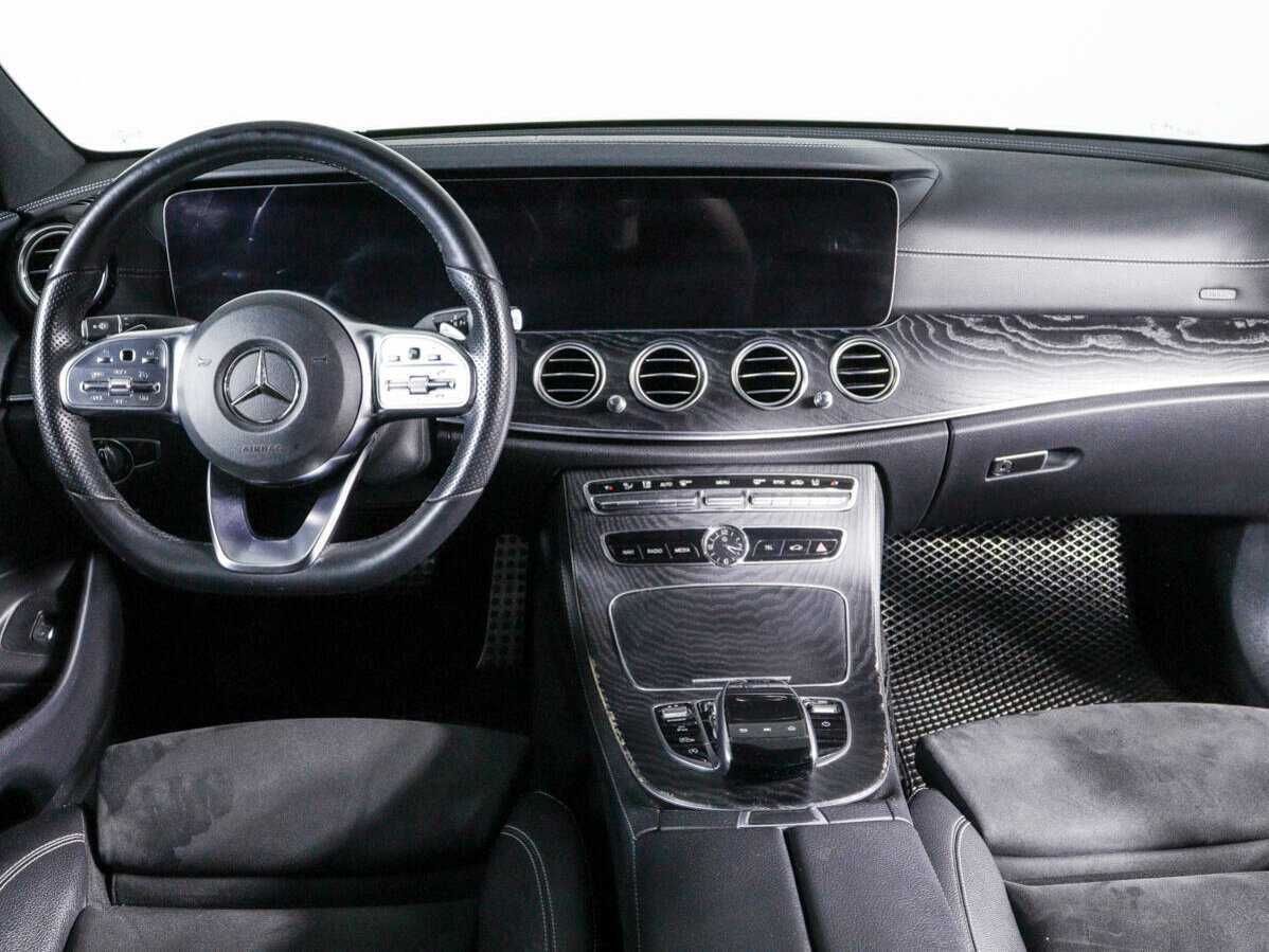 Mercedes-Benz E-Класс 2018 года с пробегом. Фото: #10