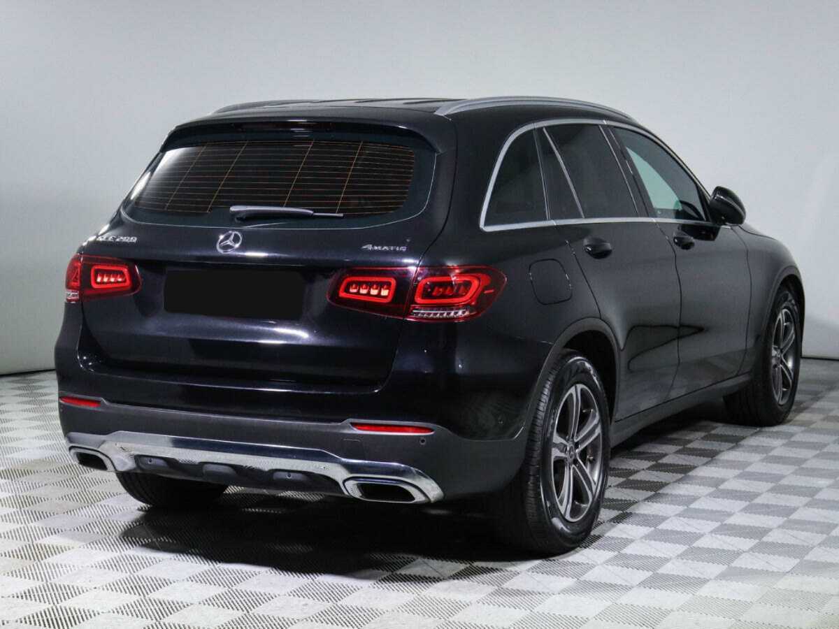 Mercedes-Benz GLC 2021 года с пробегом. Фото: #3