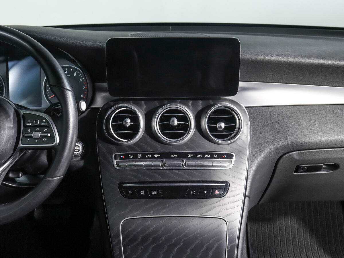 Mercedes-Benz GLC 2021 года с пробегом. Фото: #11