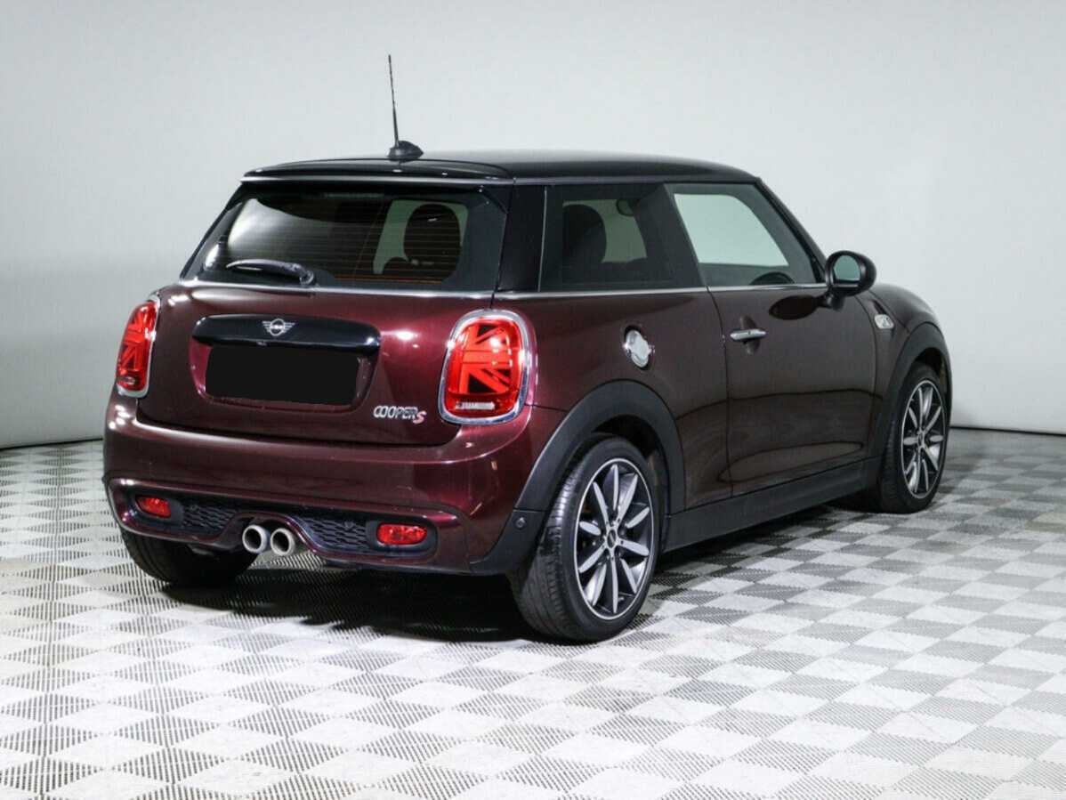 Mini Hatch 2018 года с пробегом. Фото: #4