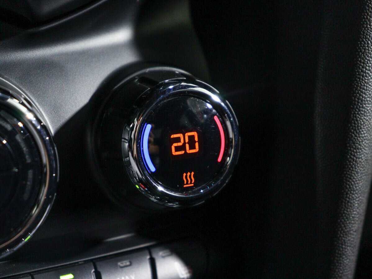 Mini Hatch 2018 года с пробегом. Фото: #21