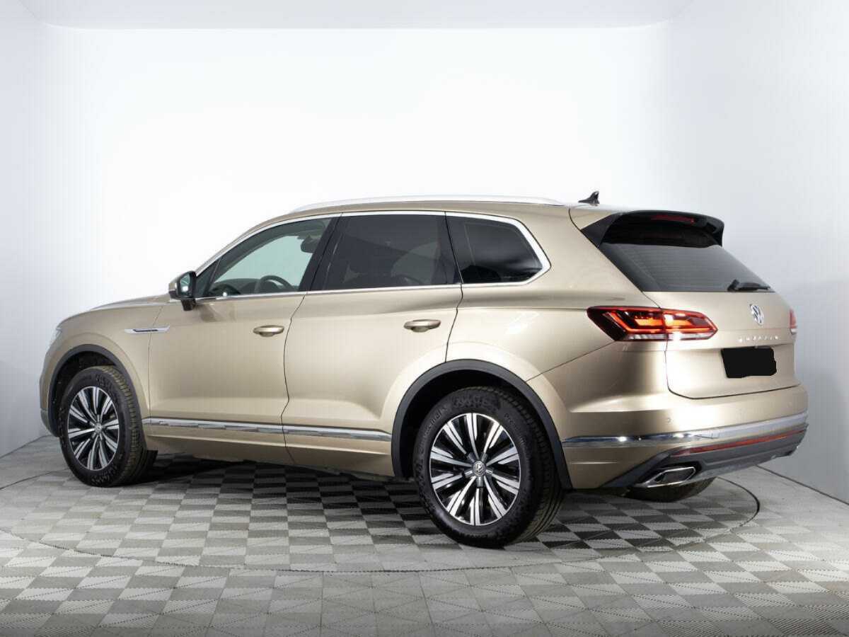 Volkswagen Touareg 2018 года с пробегом. Фото: #6