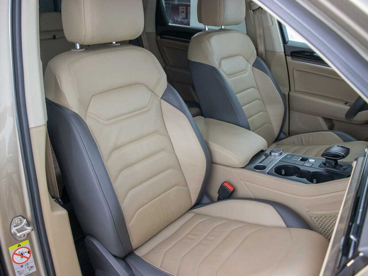 Volkswagen Touareg 2018 года с пробегом. Фото: #9