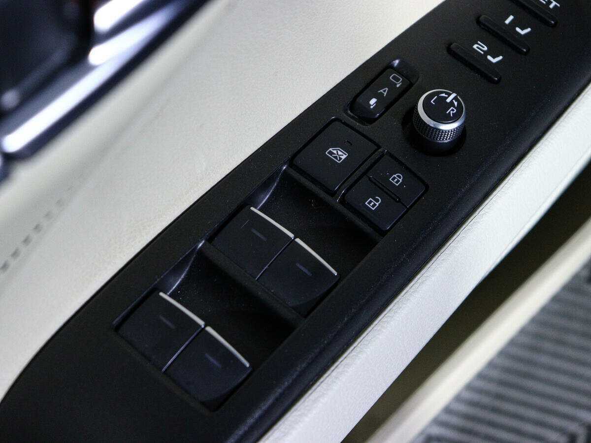 Toyota Camry 2021 года с пробегом. Фото: #16