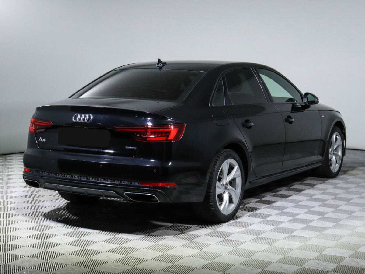Audi A4 2019 года с пробегом. Фото: #3