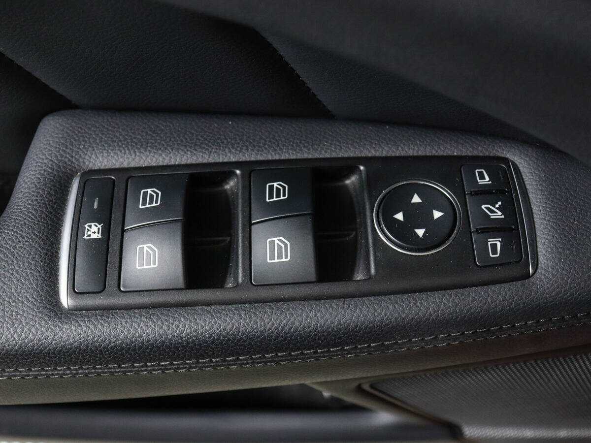 Mercedes-Benz CLS 2014 года с пробегом. Фото: #14