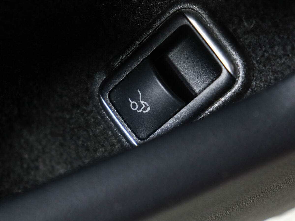 Mercedes-Benz CLS 2014 года с пробегом. Фото: #15