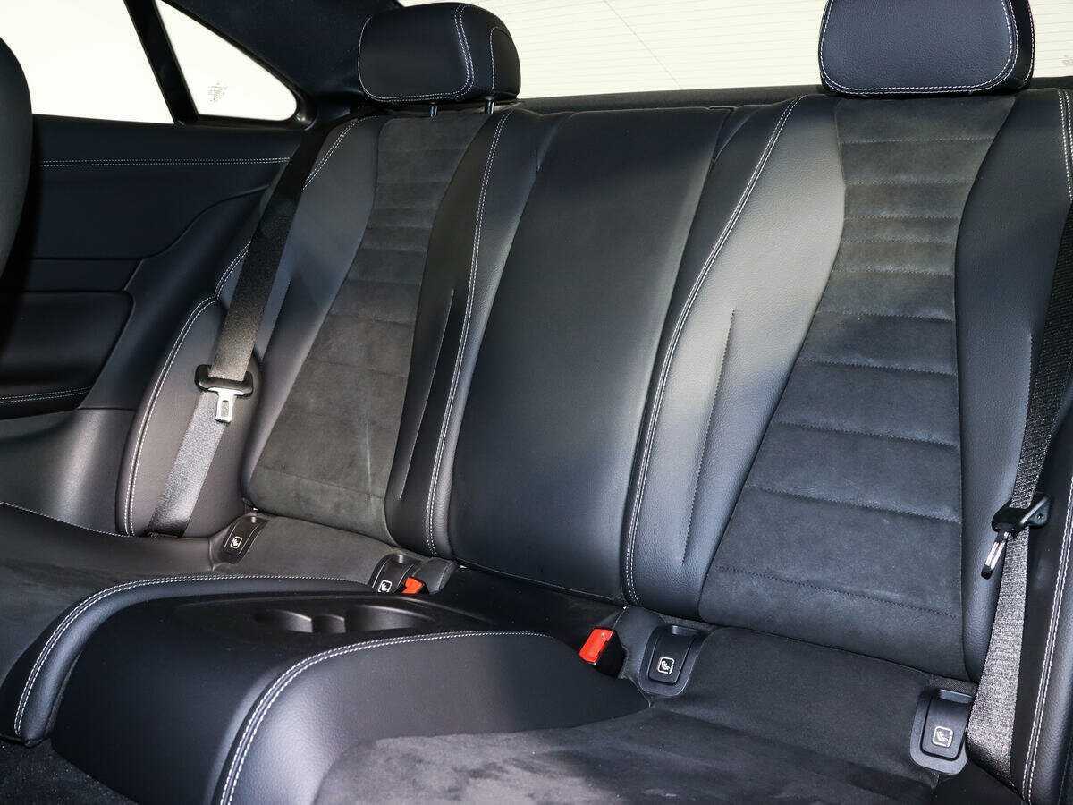 Mercedes-Benz E-Класс 2018 года с пробегом. Фото: #7