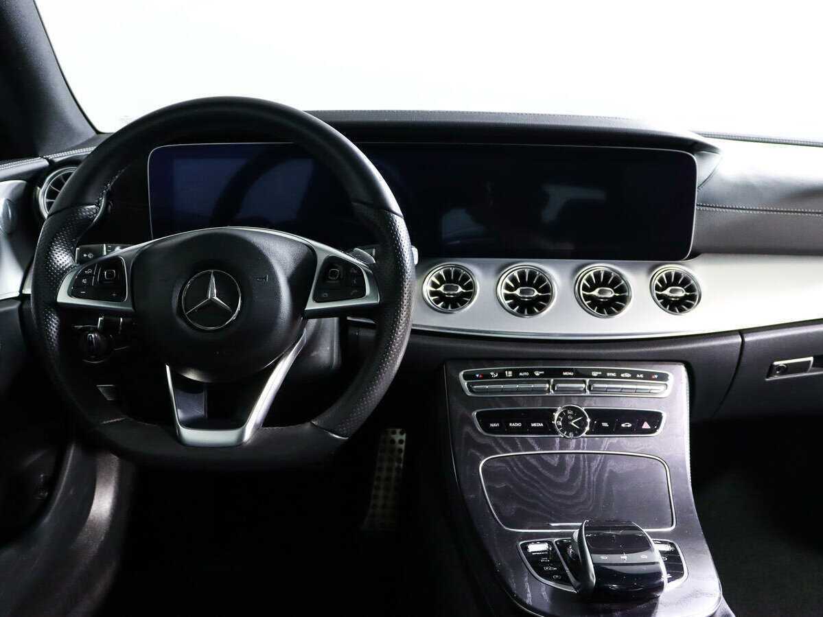 Mercedes-Benz E-Класс 2018 года с пробегом. Фото: #9