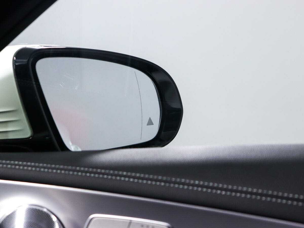 Mercedes-Benz E-Класс 2018 года с пробегом. Фото: #17