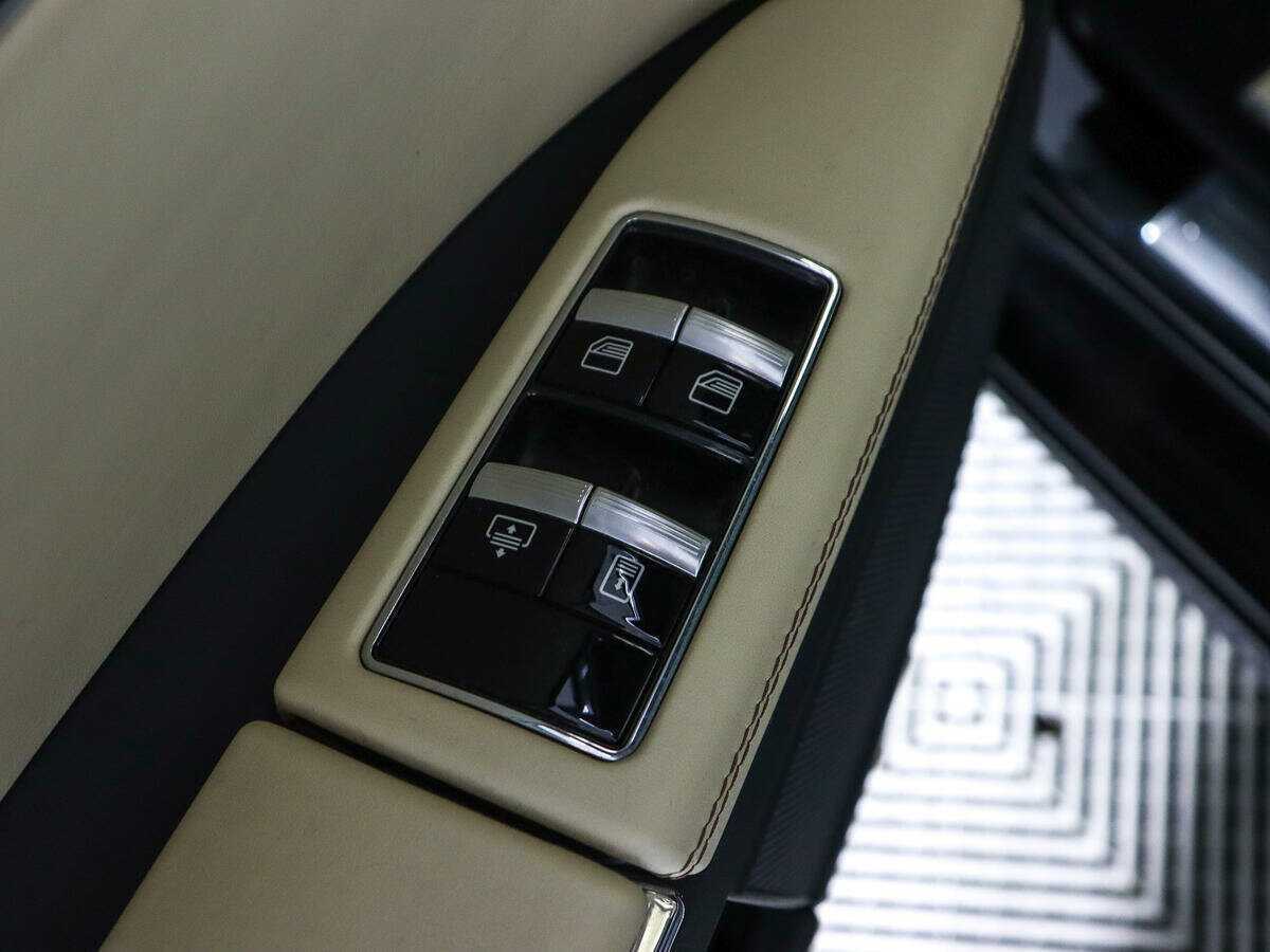 Mercedes-Benz S-Класс 2011 года с пробегом. Фото: #15