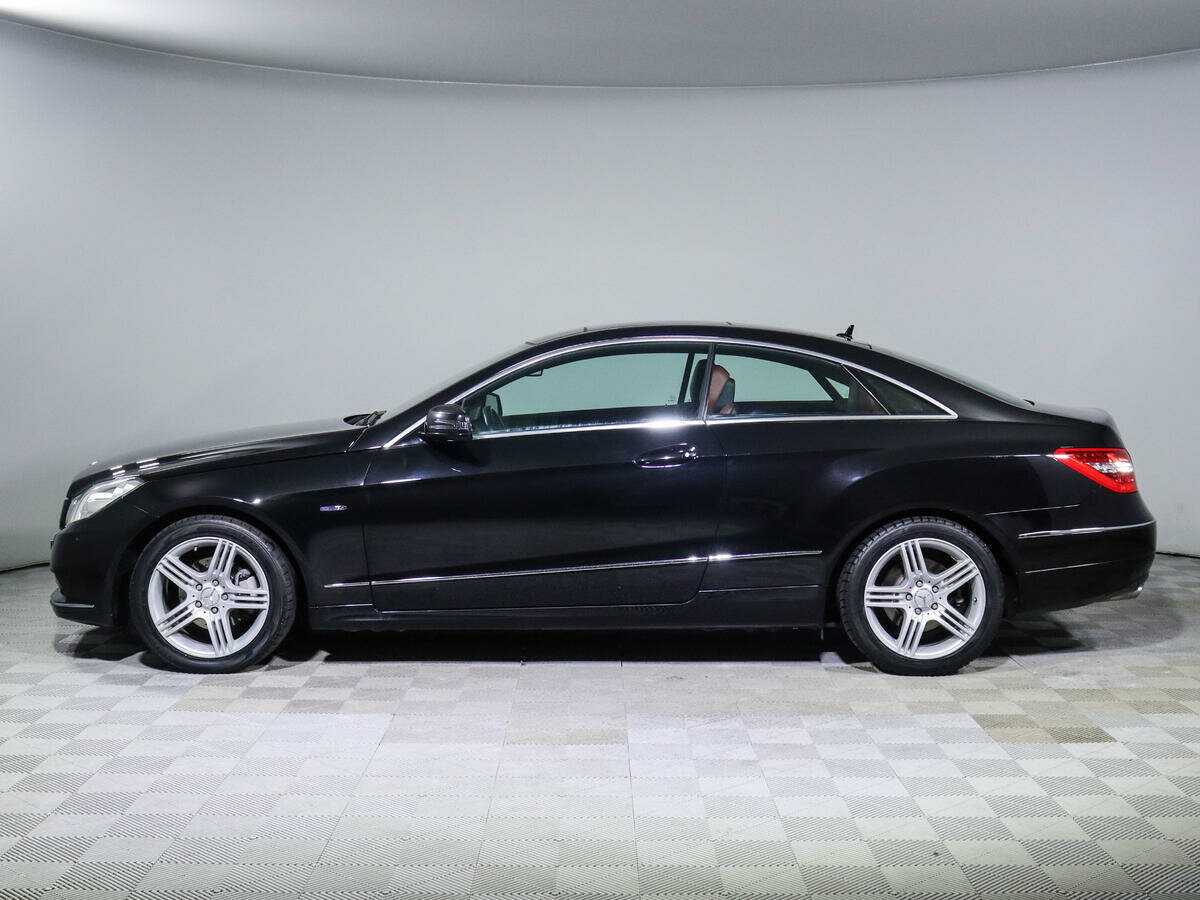 Mercedes-Benz E-Класс 2011 года с пробегом. Фото: #6