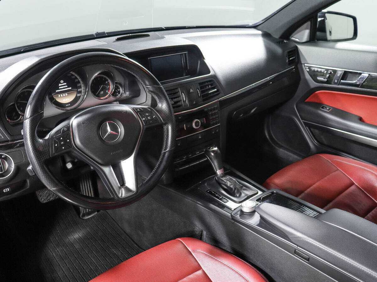 Mercedes-Benz E-Класс 2011 года с пробегом. Фото: #12