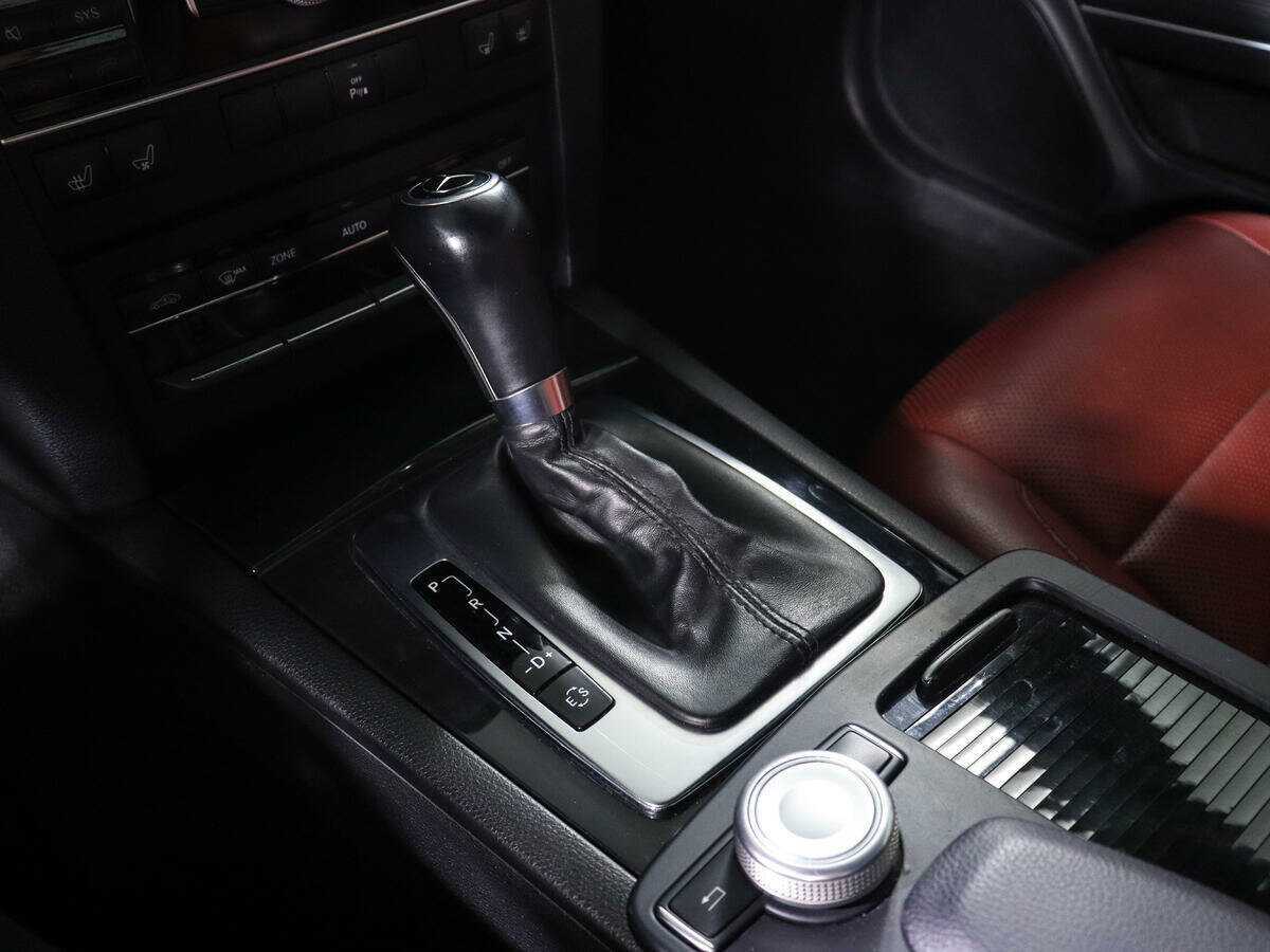 Mercedes-Benz E-Класс 2011 года с пробегом. Фото: #16