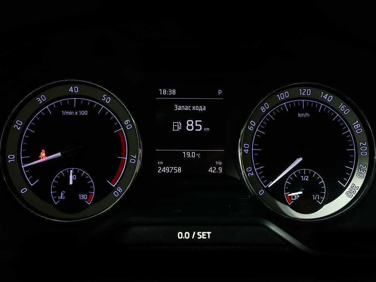 Б/У Шкода Октавия 2019 года. Фото: #10