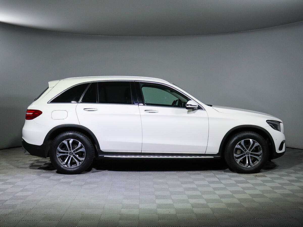 Mercedes-Benz GLC 2017 года с пробегом. Фото: #3