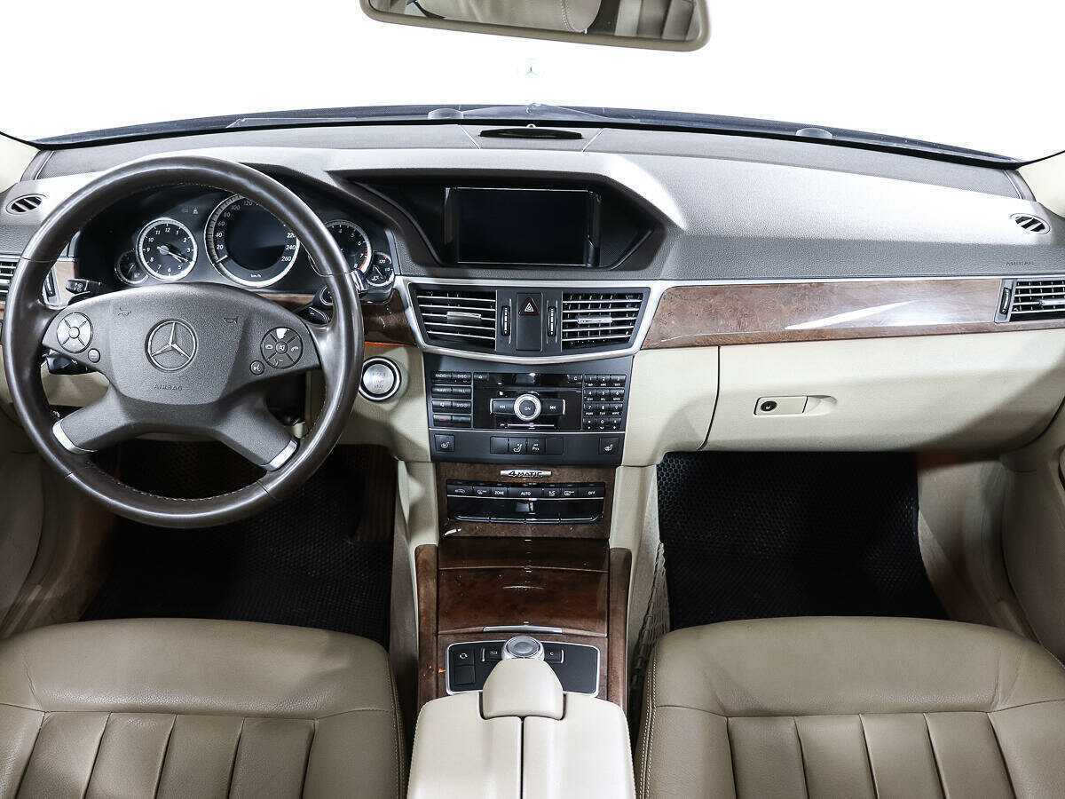 Mercedes-Benz E-Класс 2011 года с пробегом. Фото: #10