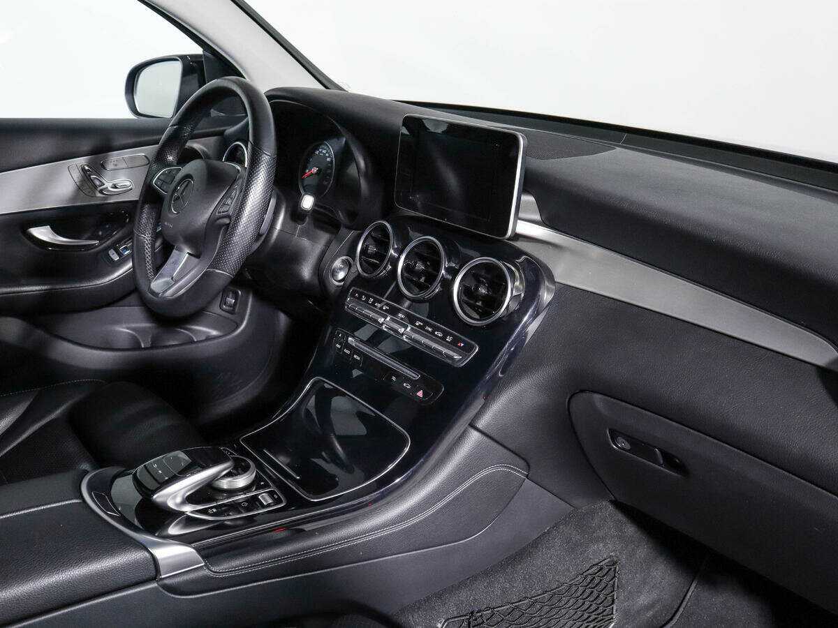 Mercedes-Benz GLC Coupe 2018 года с пробегом. Фото: #7