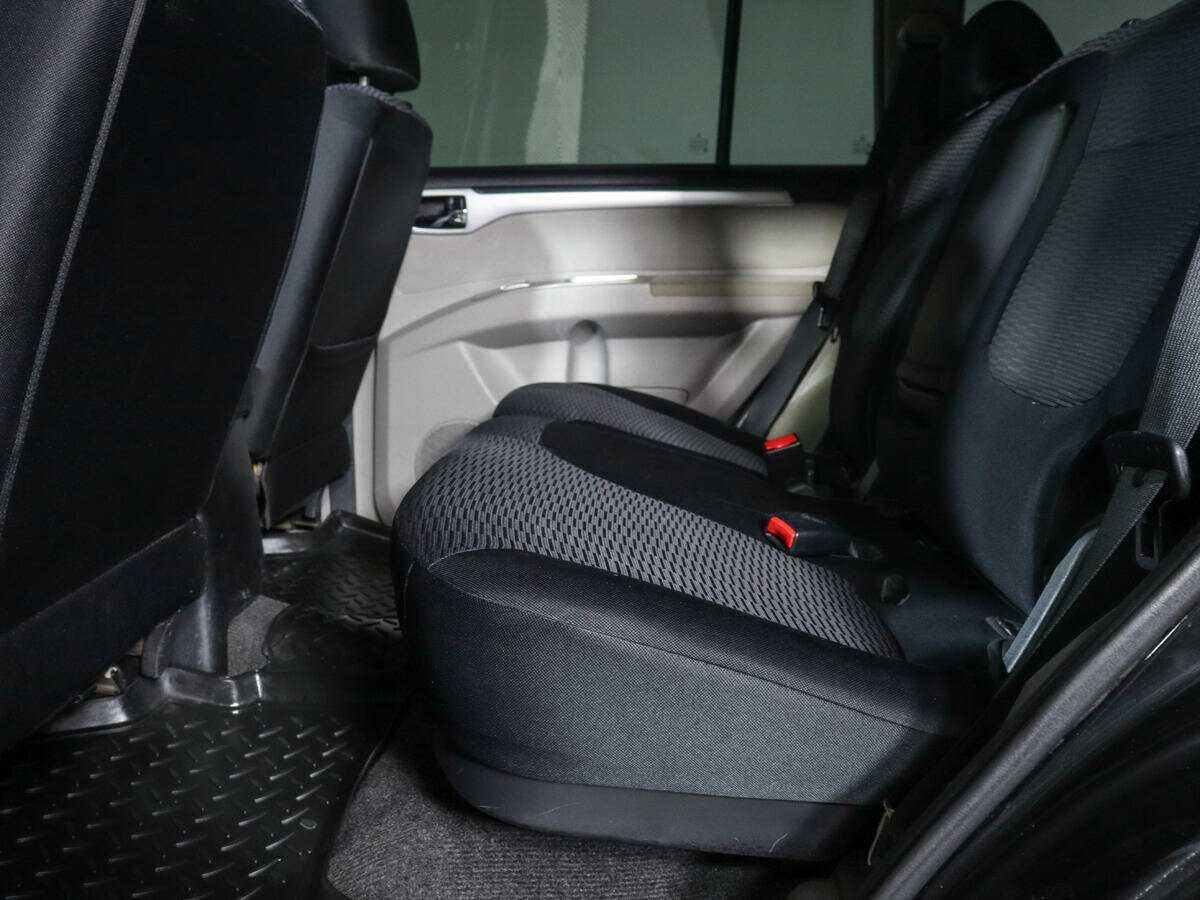 Mitsubishi Pajero Sport 2010 года с пробегом. Фото: #8