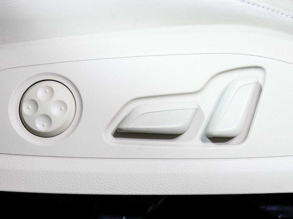 Audi A4 2019 года с пробегом. Фото: #15