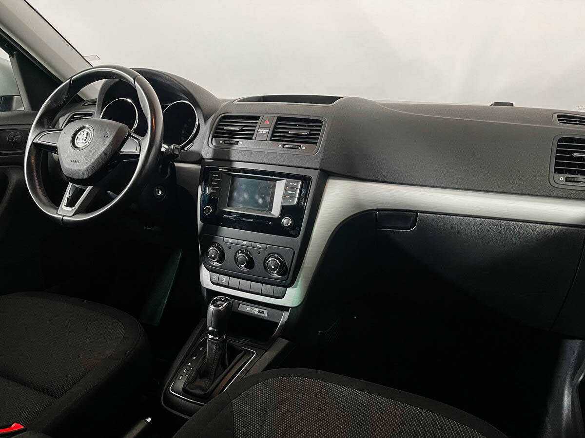 Б/У Шкода Йети 2017 года. Фото: #6