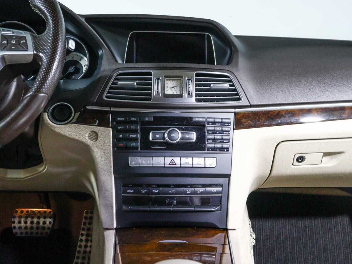 Mercedes-Benz E-Класс 2013 года с пробегом. Фото: #10