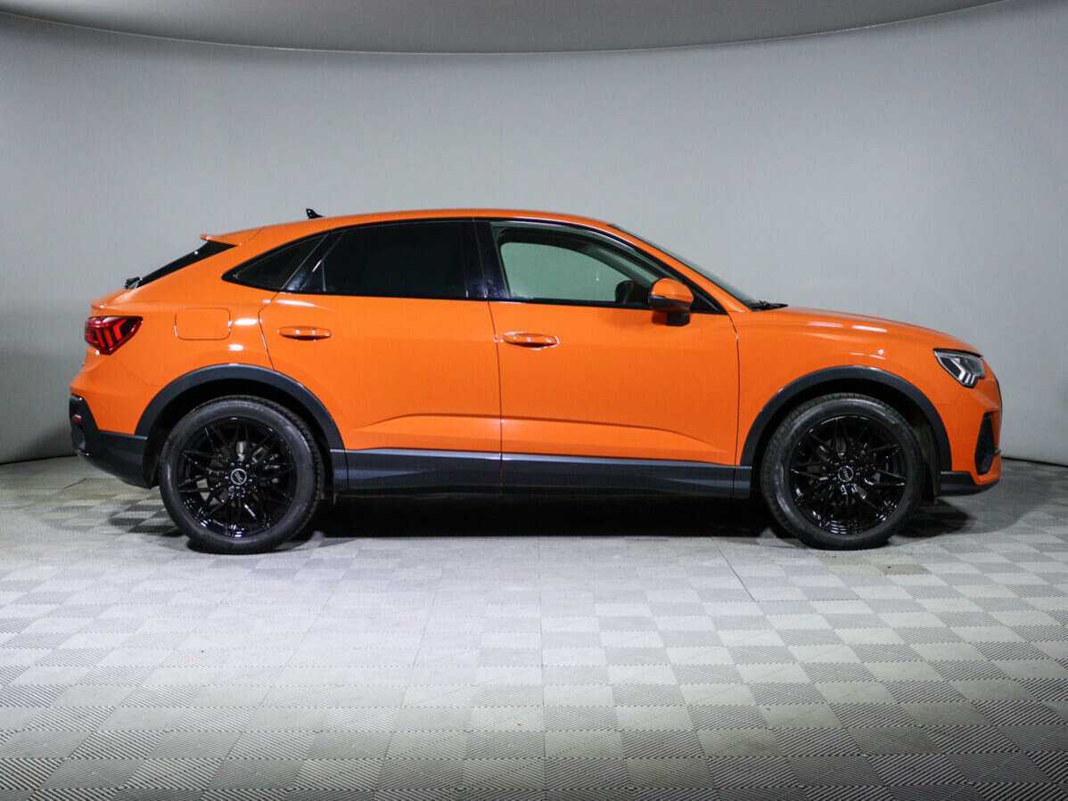 Audi Q3 Sportback 2022 года с пробегом. Фото: #3